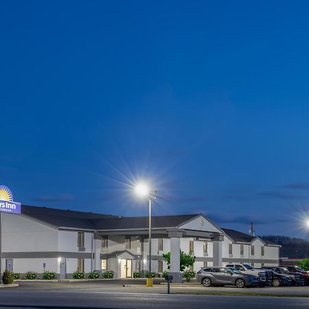 Days Inn By Wyndham Grayson Esterno foto