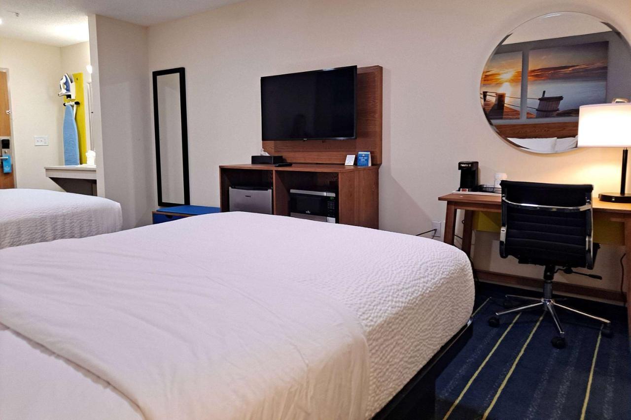 Days Inn By Wyndham Grayson Esterno foto