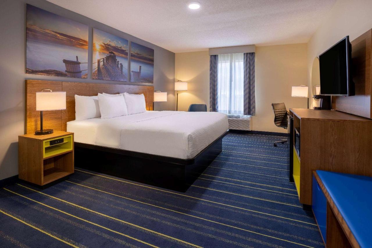 Days Inn By Wyndham Grayson Esterno foto