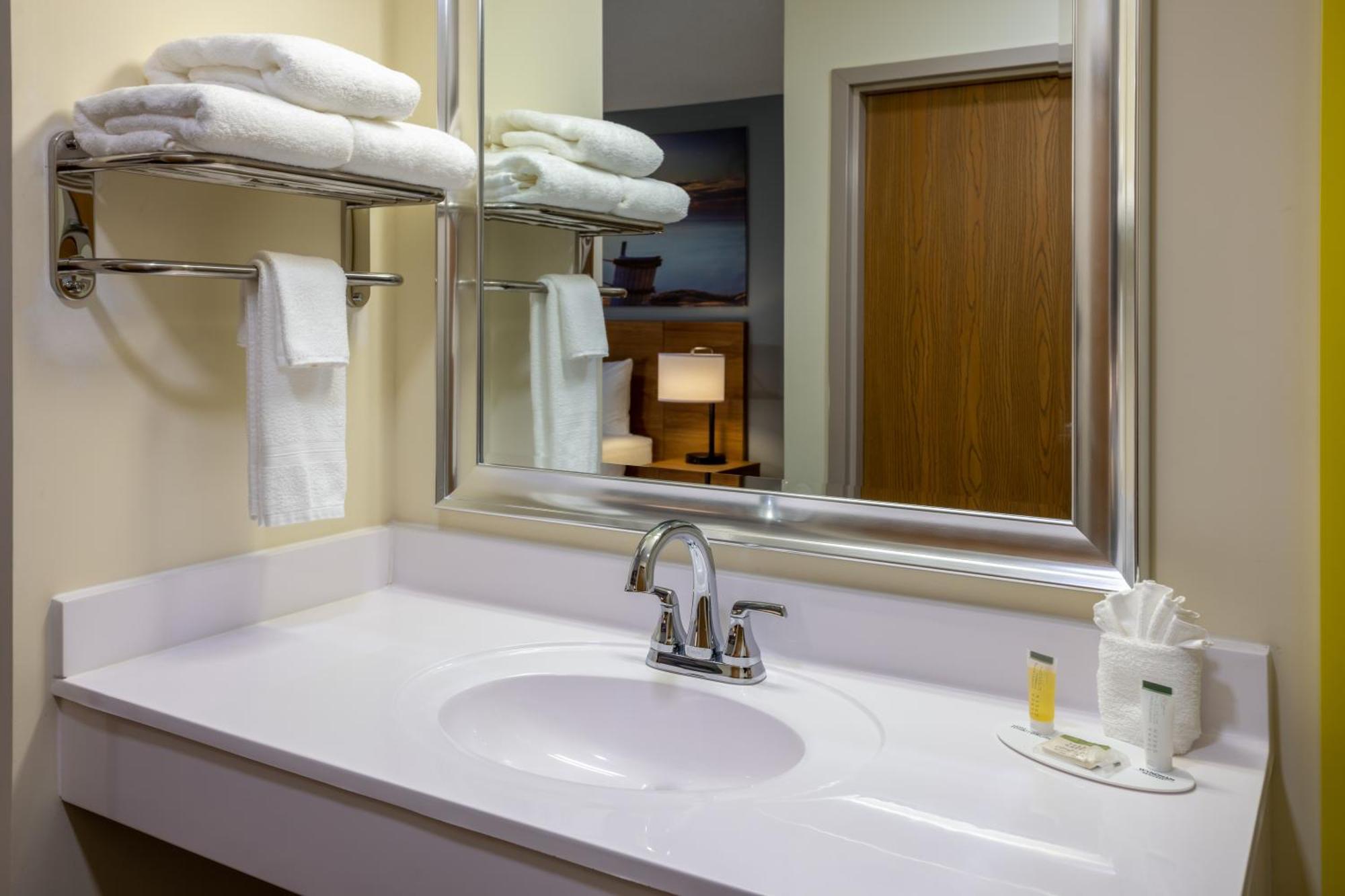 Days Inn By Wyndham Grayson Esterno foto